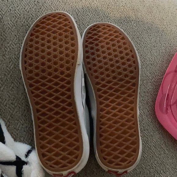 blue and white checkered vans - Picture 4 of 5